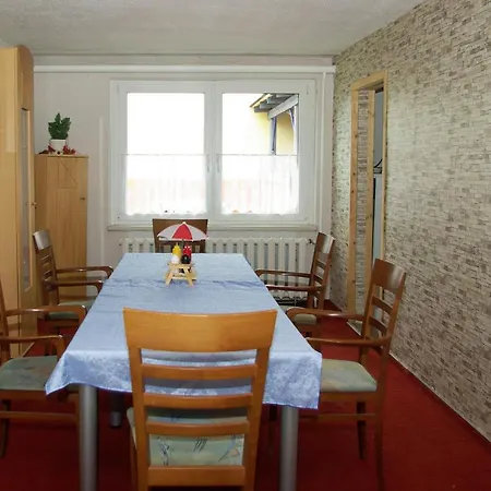 Jeamais Und Pizzeria Guest house